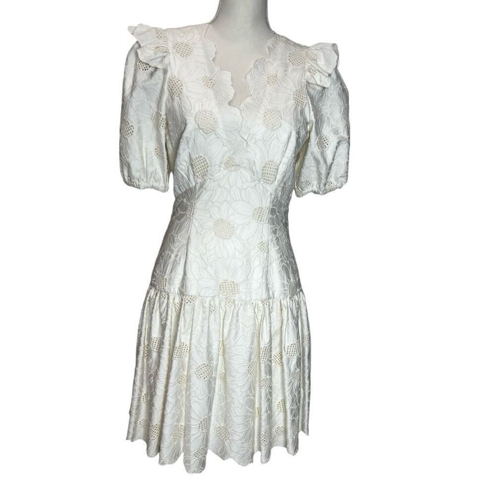 NWT Alex Marie Phoebe Lace Ivory‎ Scallop Puff Sleeve Drop Waist Dress Size 4